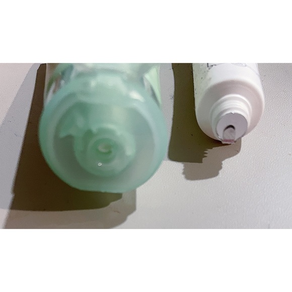 CLINIQUE & YOUTH GLO Travel Size Sample - Picture 3 of 3